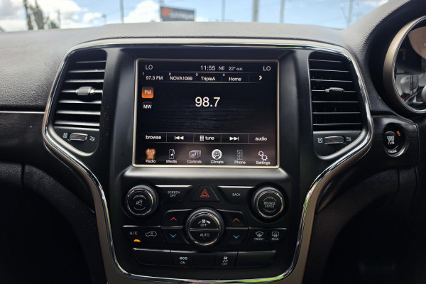 2014 Jeep Grand Cherokee WK Laredo SUV Image 25
