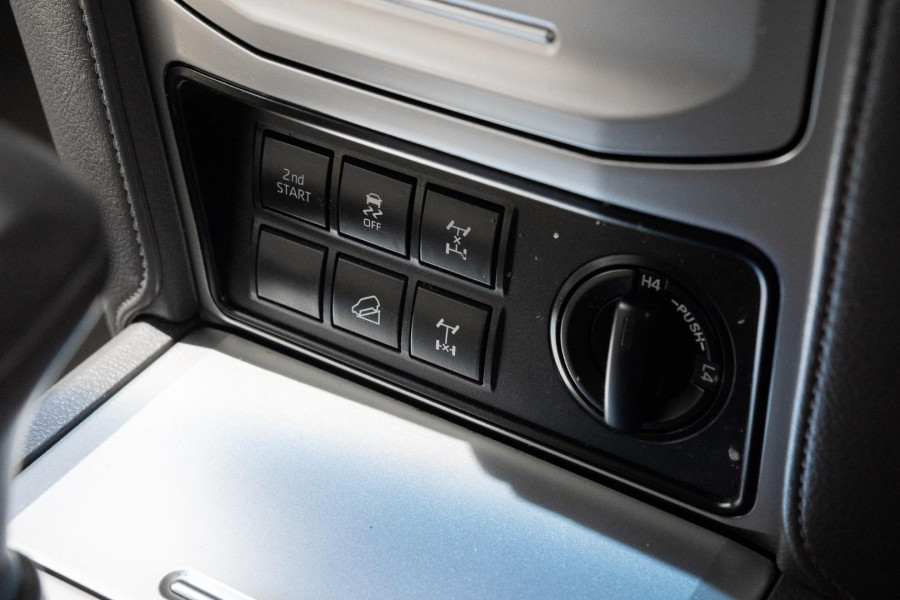 2023 Toyota LandCruiser Prado GDJ150R VX SUV Image 14