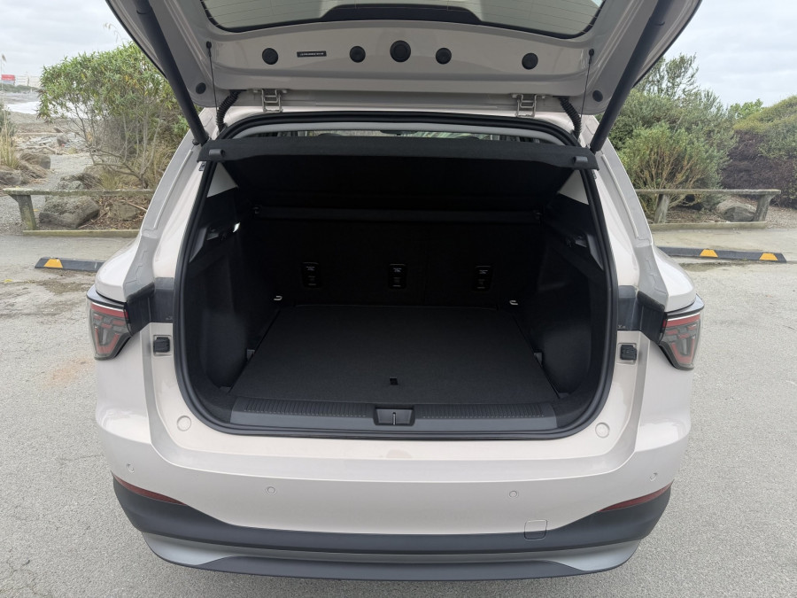 2026 MG MGS5 EV ZS3EM Essence 49 SUV Image 16