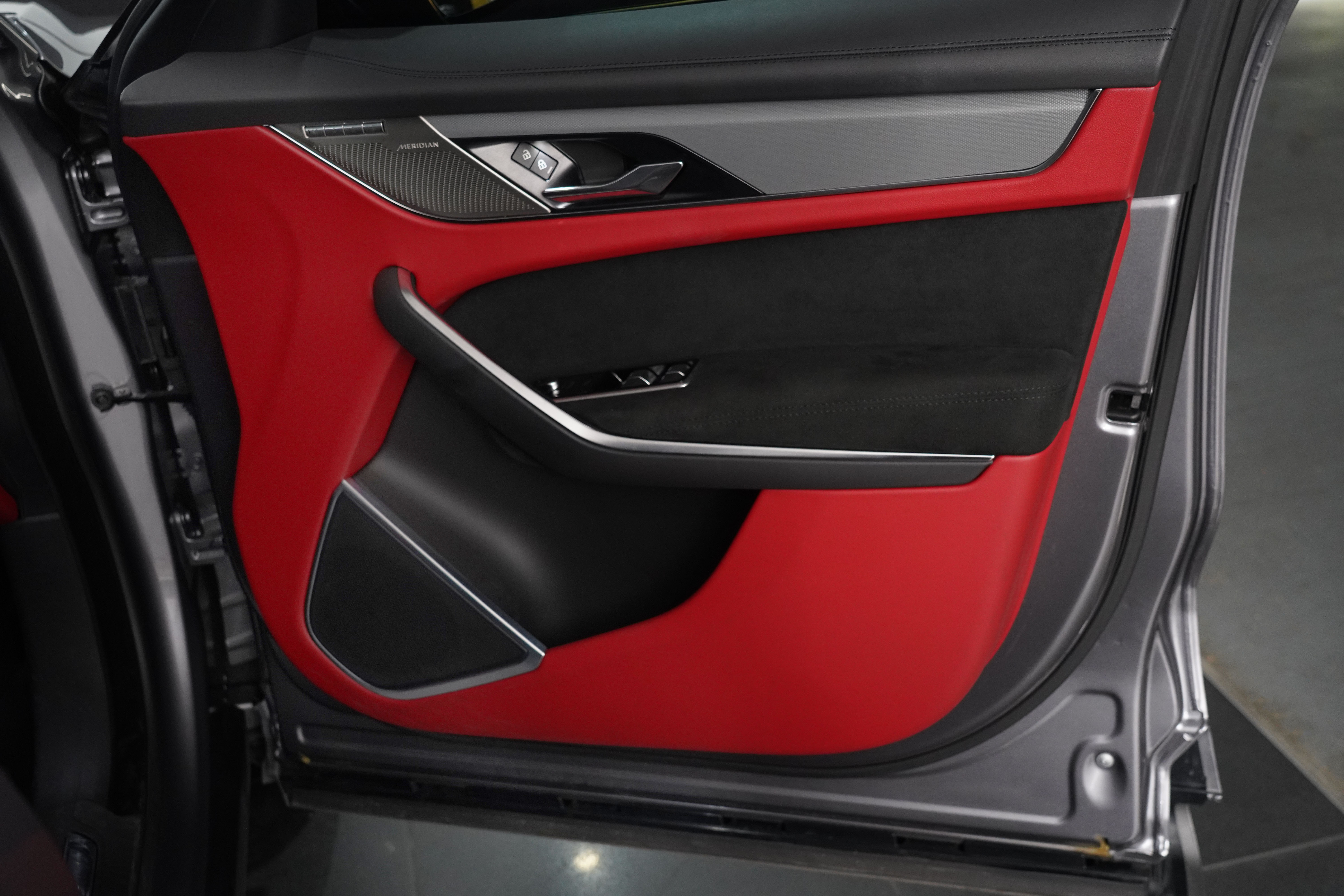 2022 Jaguar F-PACE SVR SUV Image 46