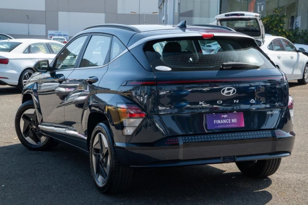 2024 Hyundai KONA SX2.V1  Electric SUV Image 2