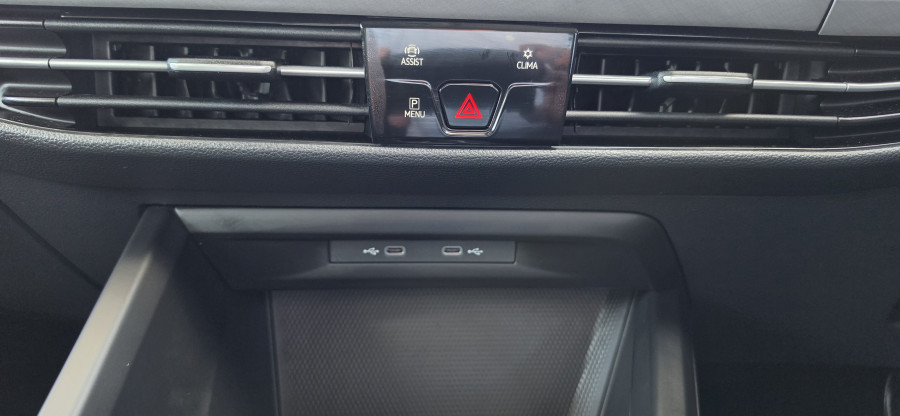 2023 Volkswagen Golf 8 110TSI Life Hatch Image 18
