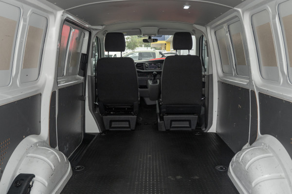 2021 Volkswagen Transporter T6.1 SWB Van image 17