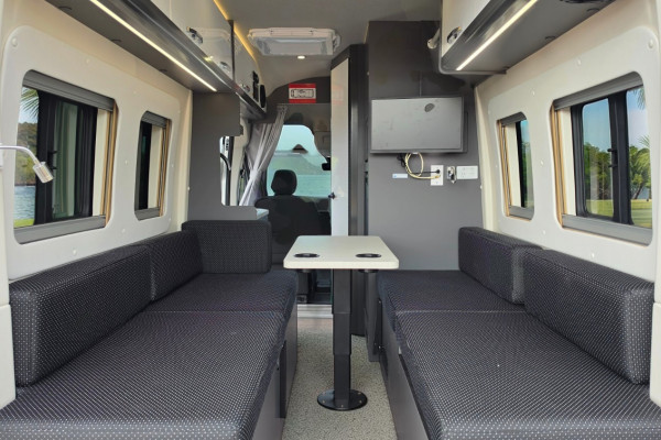 2026 LDV Deliver 9  Campervan Van Image 3