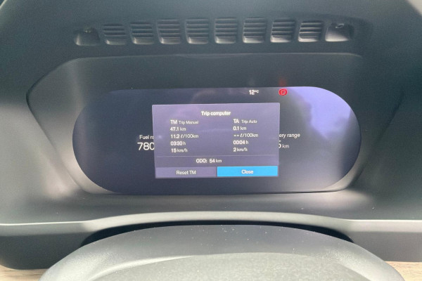 2025 MY26 Volvo XC90 L Series Plus T8 Plug-in Hybrid Dark SUV Image 15