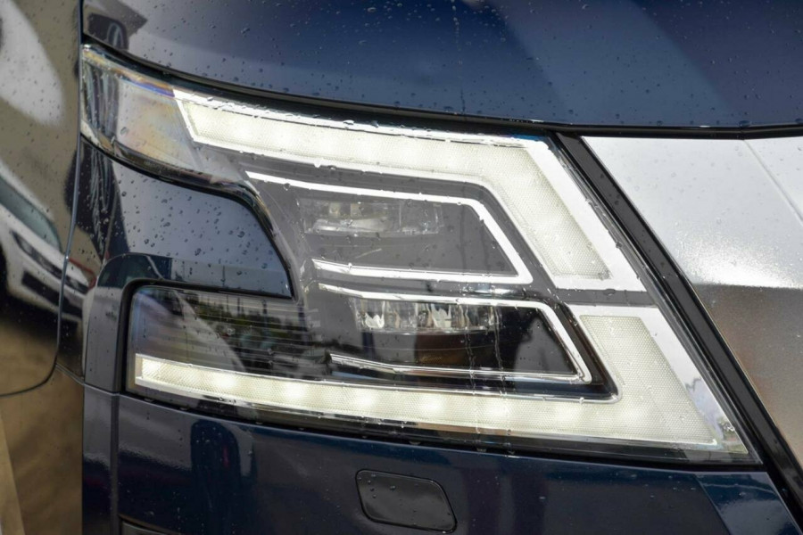 2021 Nissan Patrol Y62 Series 5 Ti SUV Image 18