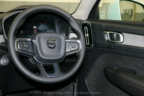 2026 Volvo XC40 XZ Plus B4 SUV Image 5