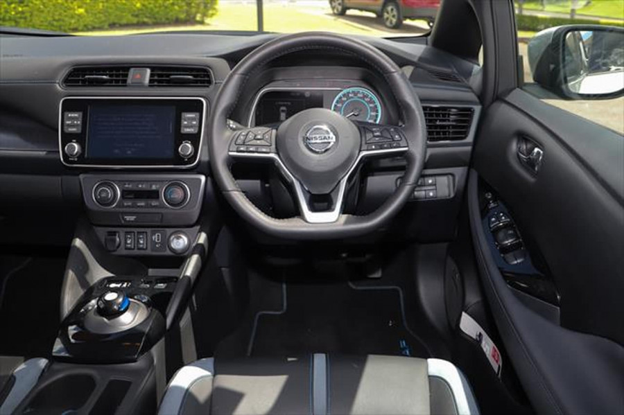 2019 MY20 Nissan LEAF ZE1 LEAF Hatchback Image 13