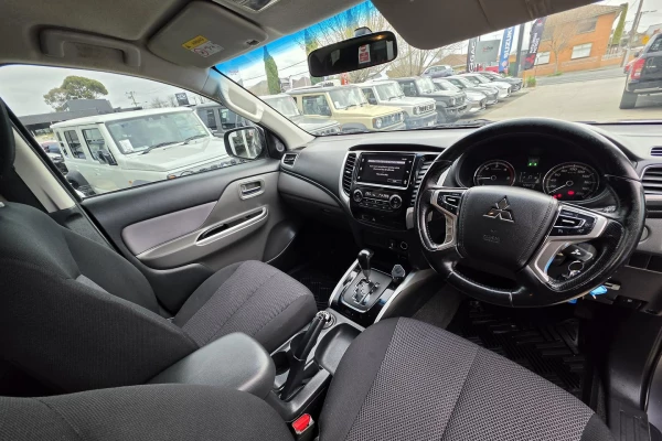 2017 Mitsubishi Triton MQ GLS Ute Image 14