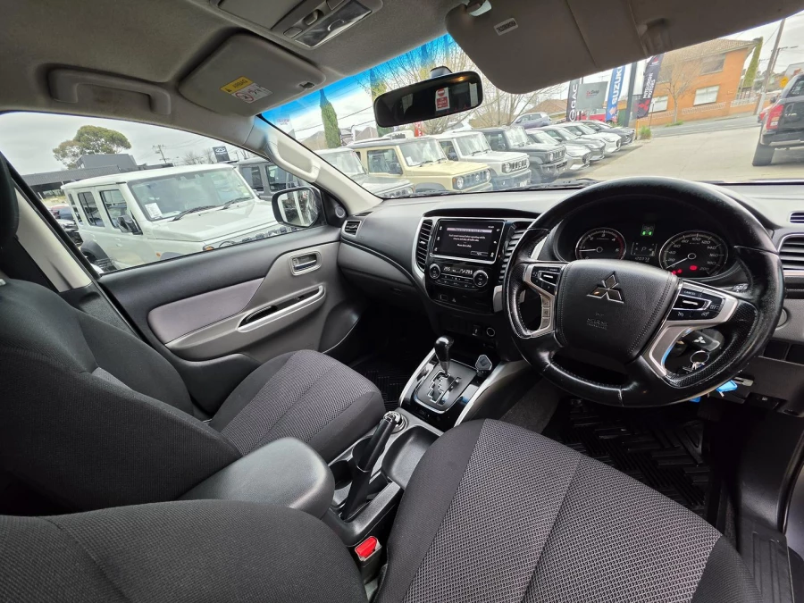 2017 Mitsubishi Triton MQ GLS Ute Image 14