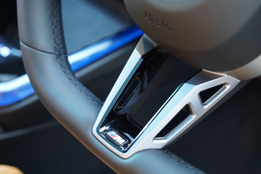 2025 BMW X3 G45 30e xDrive SUV Image 22