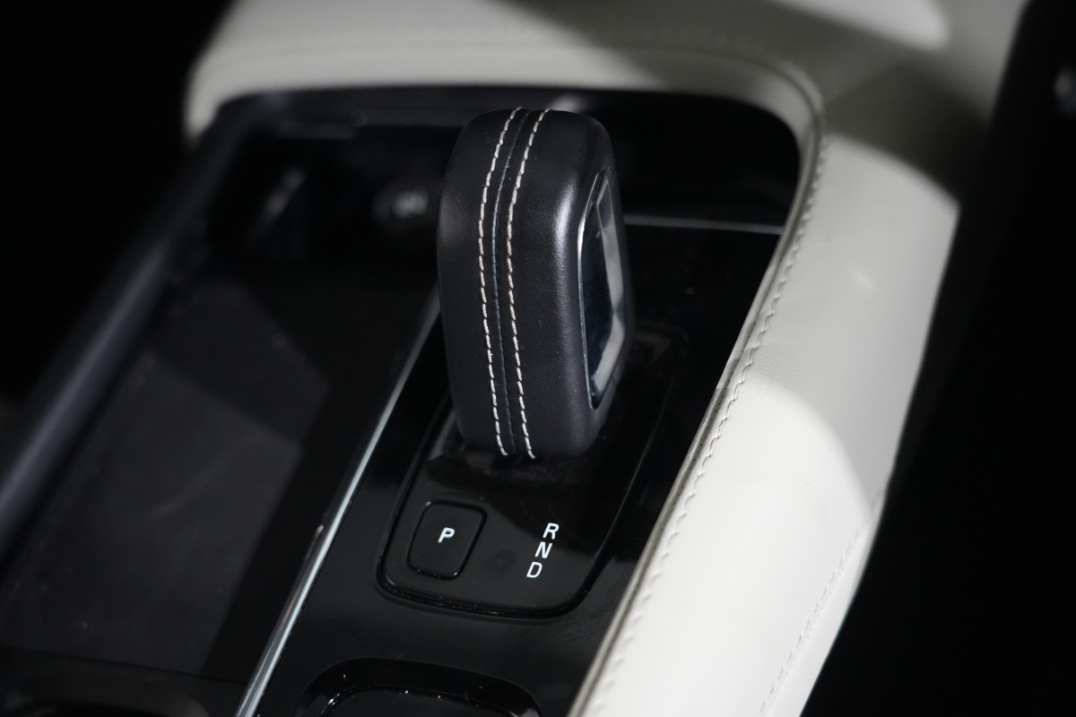 2021 Volvo XC90 L Series T8 Recharge SUV
