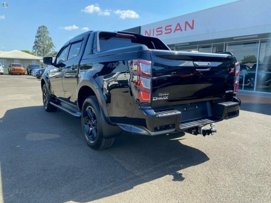 2024 Isuzu D-MAX RG X-TERRAIN Ute Image 6
