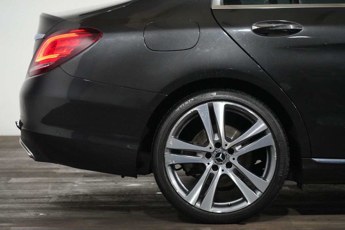 2020 Mercedes-Benz C-Class C300 Sedan