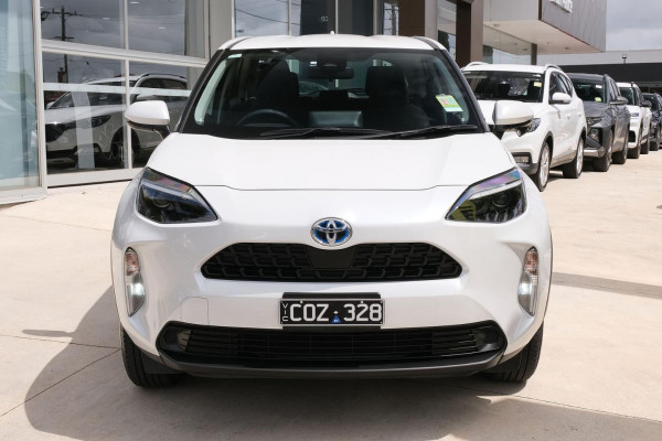 2023 Toyota Yaris Cross MXPB10R GX SUV Image 3