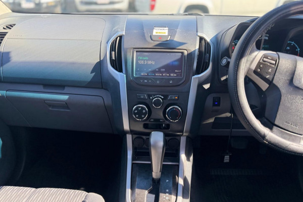 2015 MY16 Holden Colorado RG LT Crew Cab Pickup Image 16