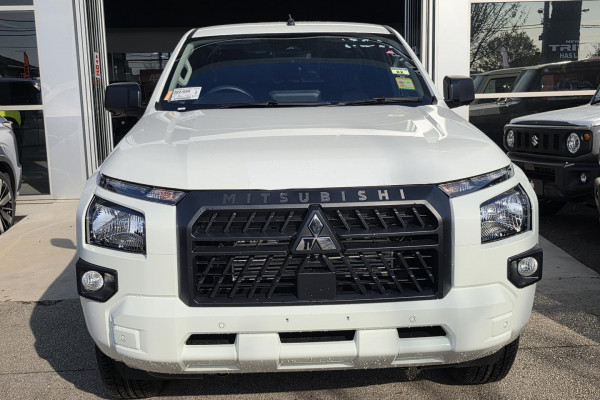 2026 Mitsubishi Triton MV GLX Ute Image 2