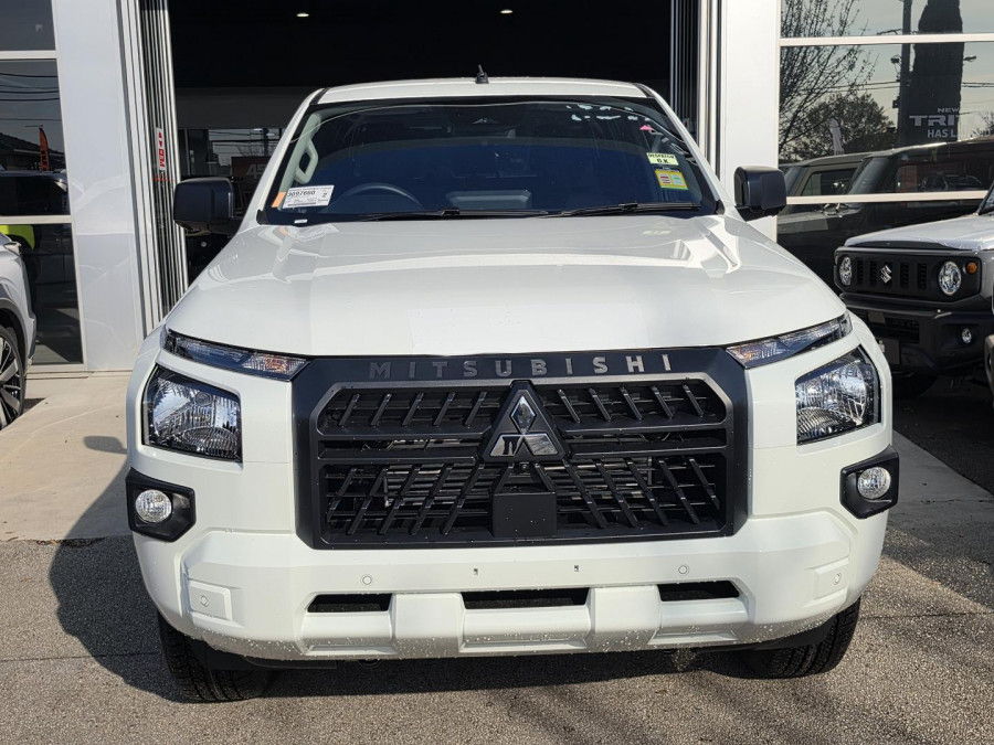 2026 Mitsubishi Triton MV GLX Ute Image 2