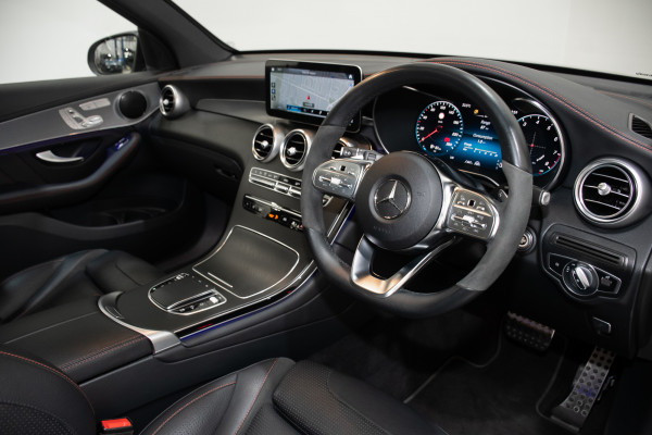 2022 Mercedes-Benz GLC-Class GLC300 SUV Image 15
