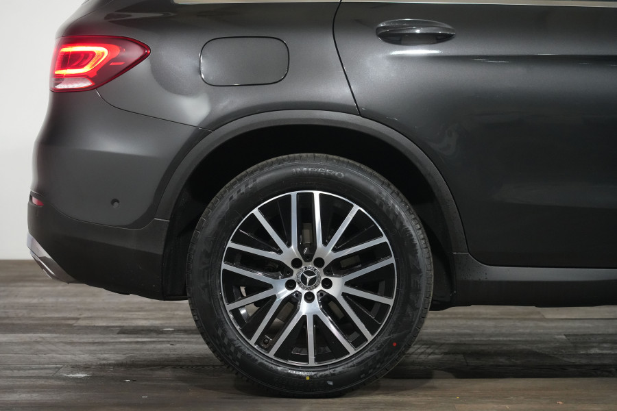2023 Mercedes-Benz GLC-Class GLC200 SUV Image 6
