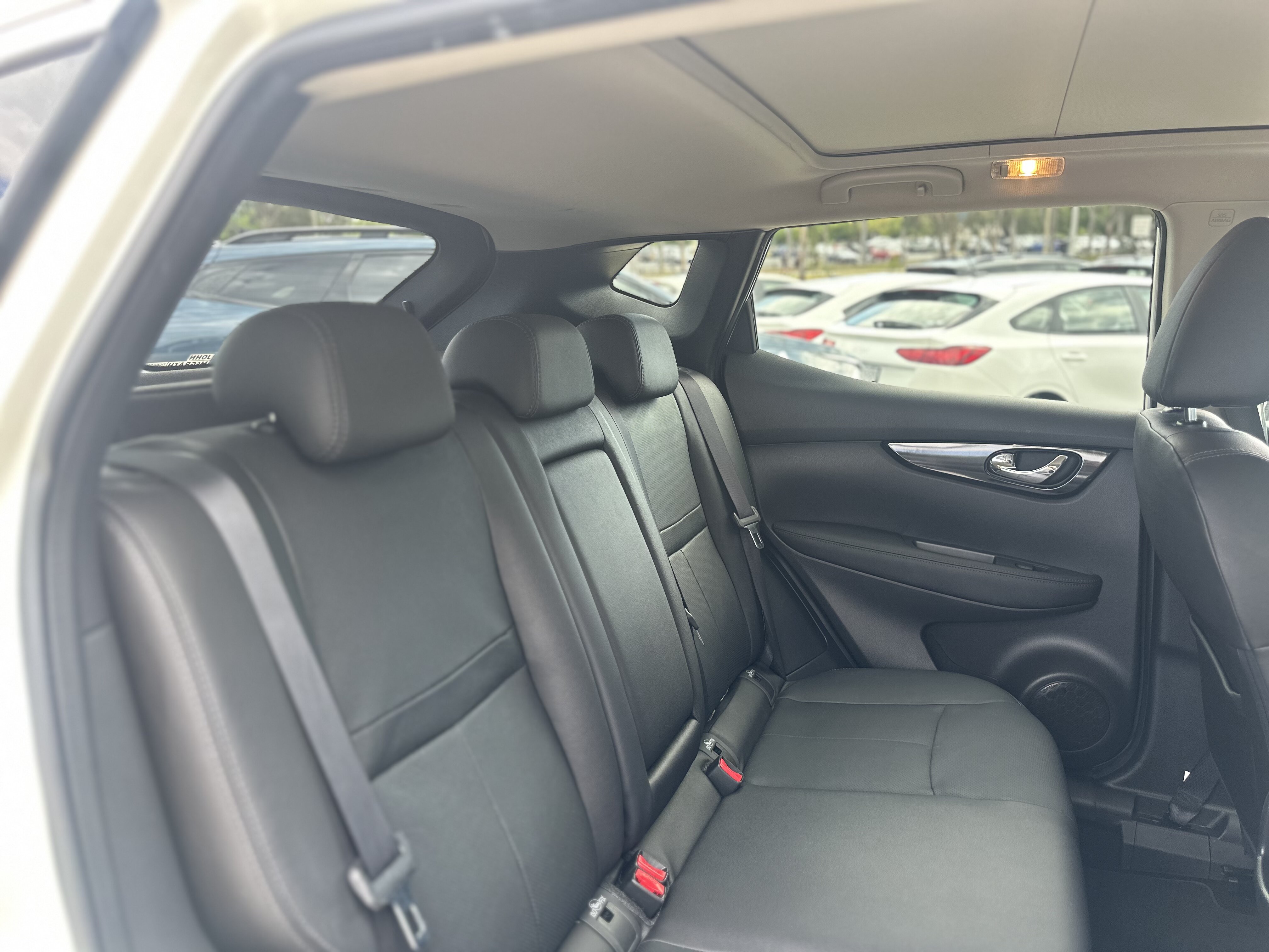 2015 Nissan QASHQAI J11 TL SUV Image 10