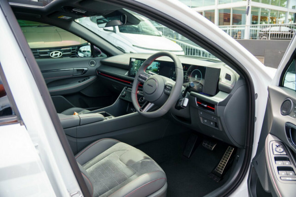 2026 Hyundai Sonata DN8.V4 N Line Sedan Image 14
