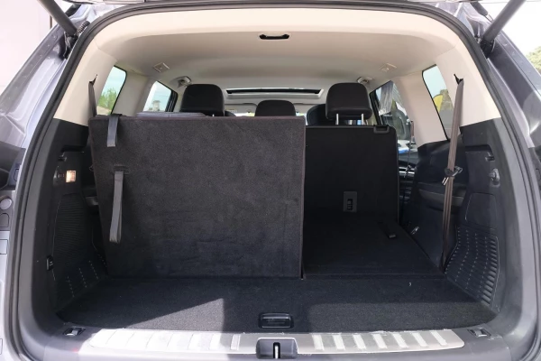 2025 LDV D90 SV9A Executive SUV Image 12