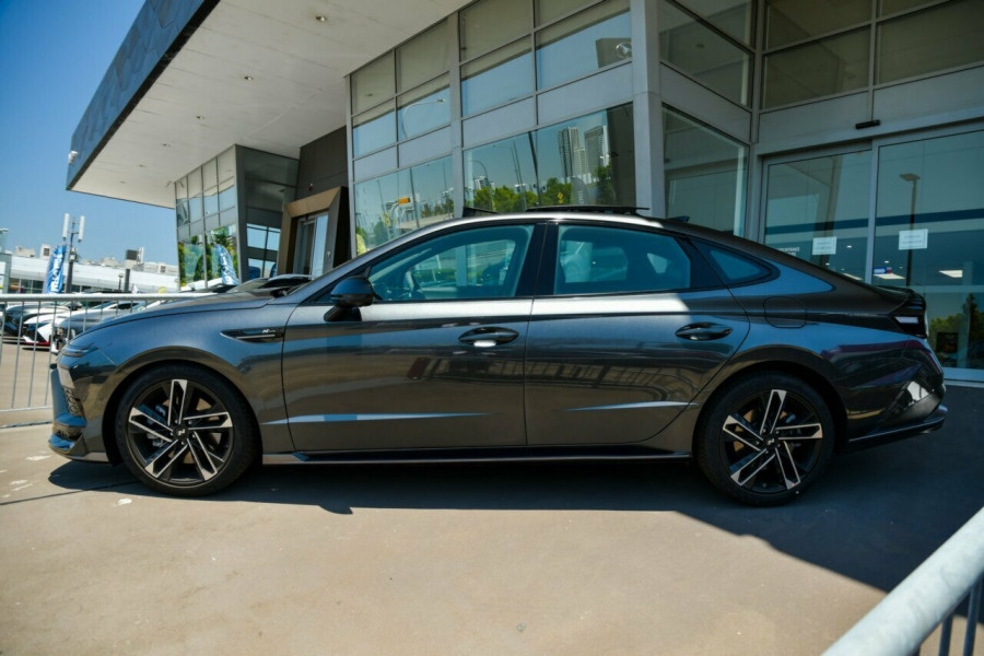 2026 Hyundai Sonata DN8.V4 N Line Sedan Image 4