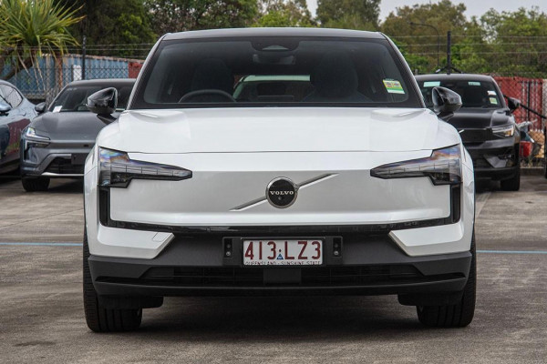 2024 MY25 Volvo EX30  Twin Motor Performance Ultra SUV Image 2