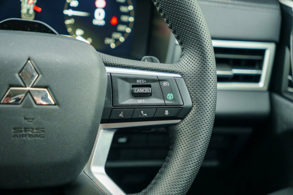 2025 Mitsubishi Outlander ZM Aspire SUV Image 11