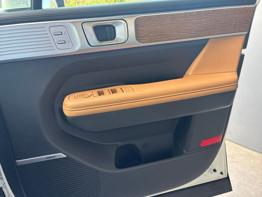 2026 Hyundai Santa Fe MX5.V2 Hybrid Calligraphy SUV Image 18