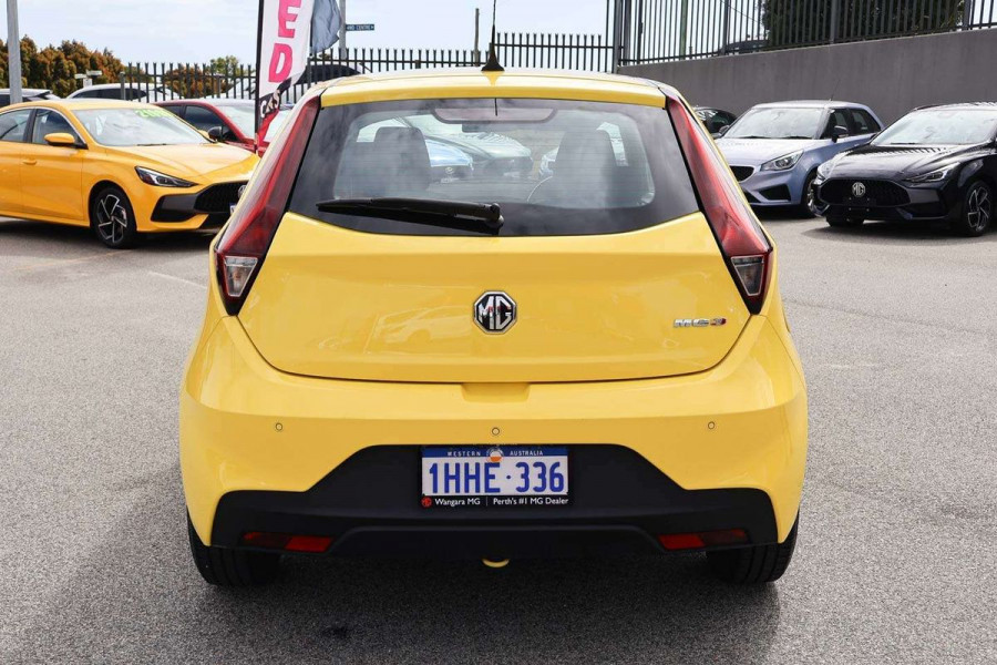 2021 MG MG3 SZP1 Core Hatch Image 5