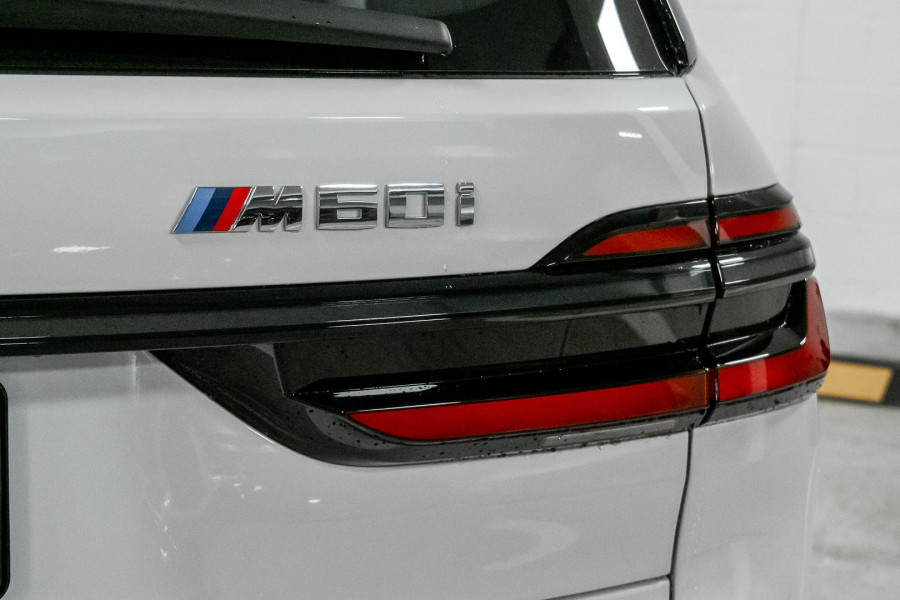 2025 BMW X7 G07 LCI M60i SUV