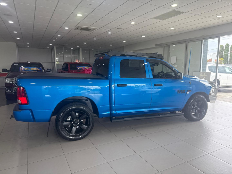 2022 Ram 1500 DS Express Ute Image 4