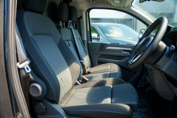 2025 Volkswagen Transporter NSN TDI 125kW Van Image 10
