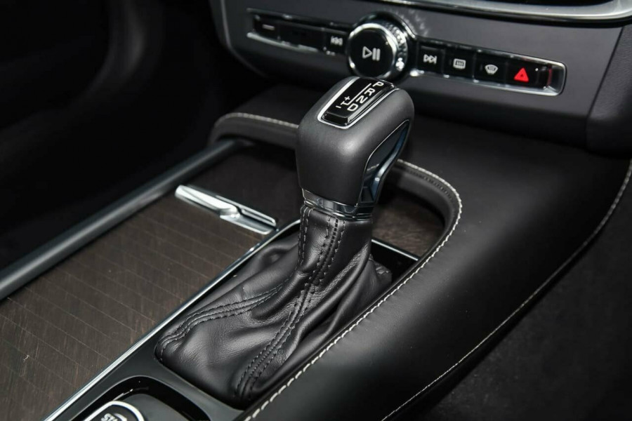 2019 MY20 Volvo V90 Cross Country P Series MY20 D5 Geartronic AWD Wagon Image 19