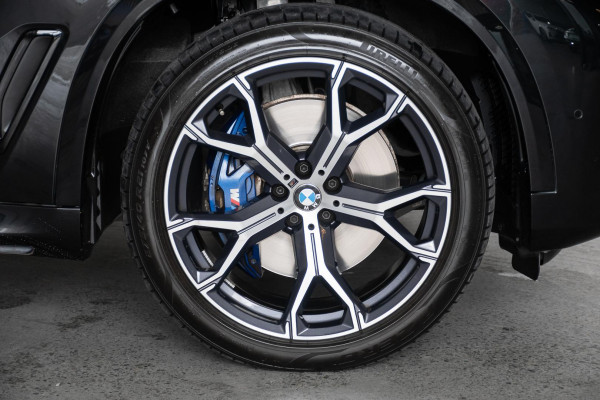 2022 BMW X5 G05 xDrive30d M Sport SUV image 25