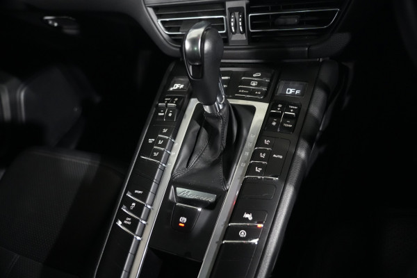 2021 Porsche Macan SUV