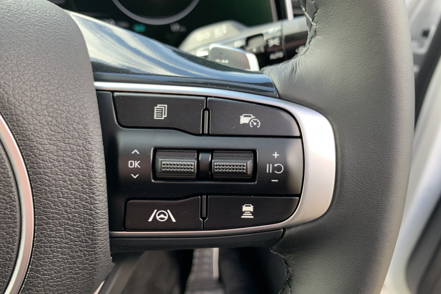 2025 Kia Sportage NQ5 HEV GT-Line SUV Image 16