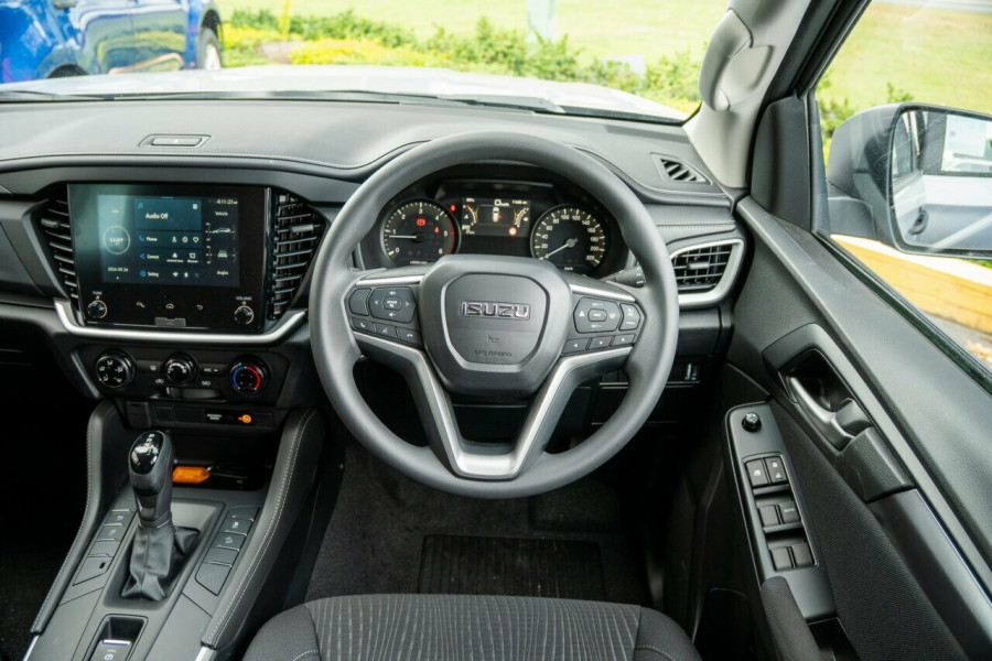 2026 MY25.5 Isuzu MU-X RJ LS-M SUV Image 9