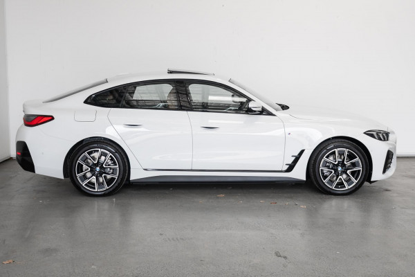 2026 BMW i4 G26 eDrive35 Hatch image 3