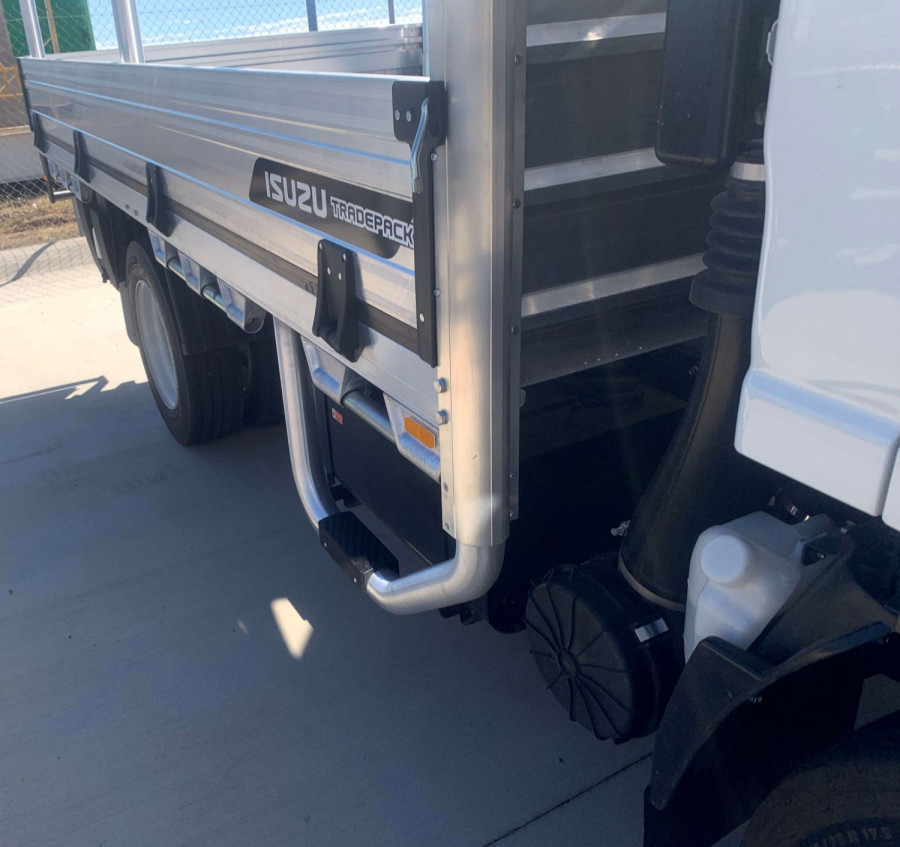 2025 Isuzu  NPR 45/65-175 MT D28 TRADE TRADEPACK Tray Image 8
