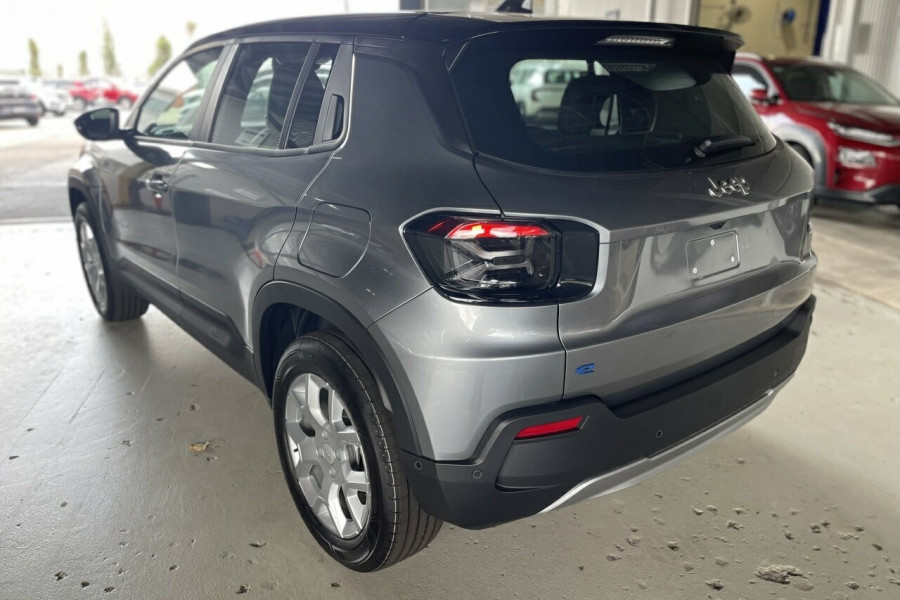 2024 Jeep Avenger JJ Limited SUV Image 6