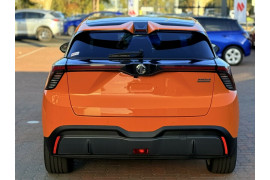 2024 MG MG4 MEH32 Essence 64 Hatch