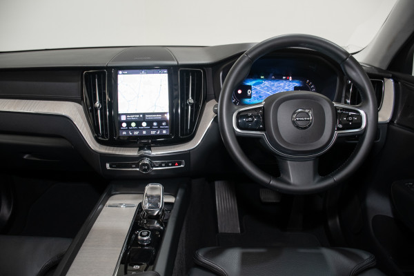 2021 Volvo XC60 UZ B5 Inscription SUV Image 23