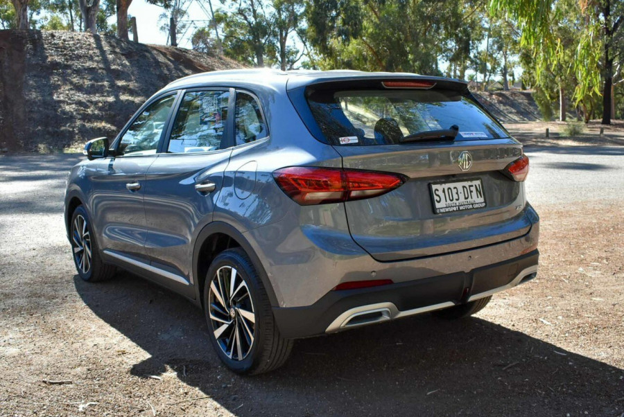 2025 MG ZS ZS32 Essence SUV Image 7