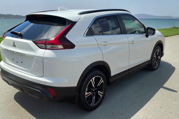 2024 Mitsubishi Eclipse Cross YB LS SUV Image 7