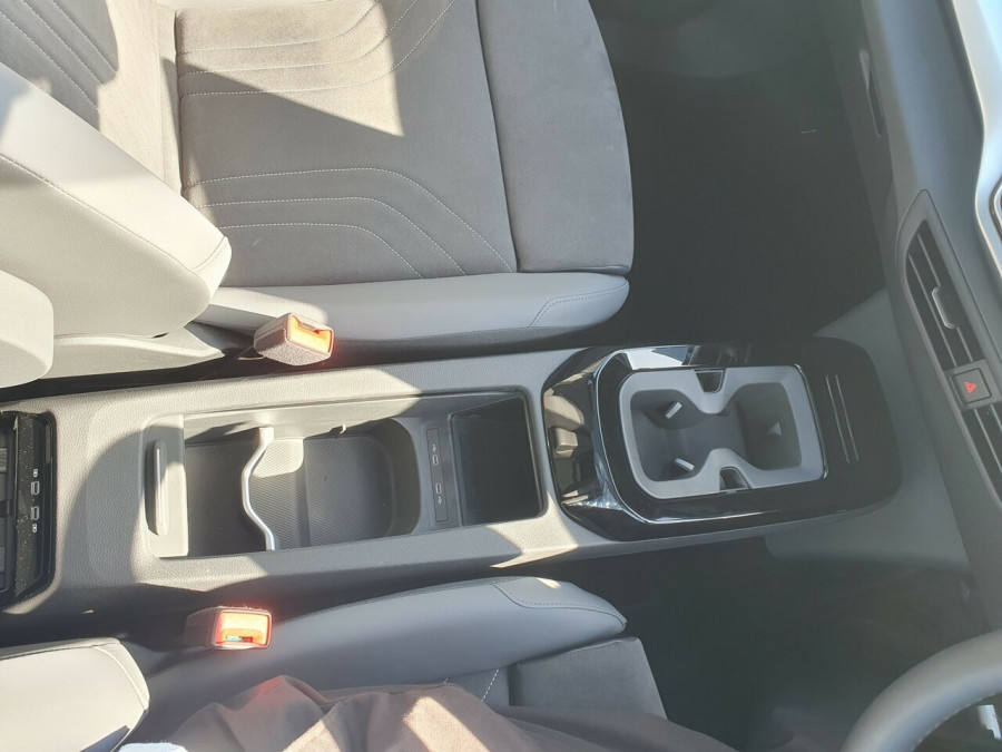 2025 MY25.5 Volkswagen ID. 4 E2 Pro SUV Image 14