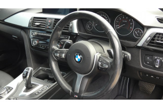 2016 BMW 330i F30 LCI LUXURY LINE Sedan