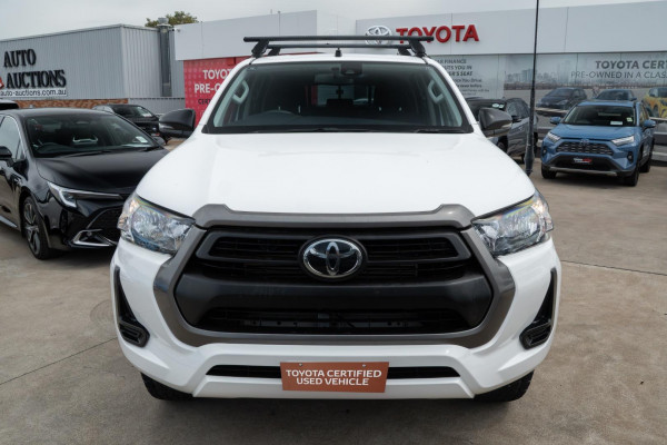 2021 Toyota HiLux GUN126R SR Cab Chassis Image 4